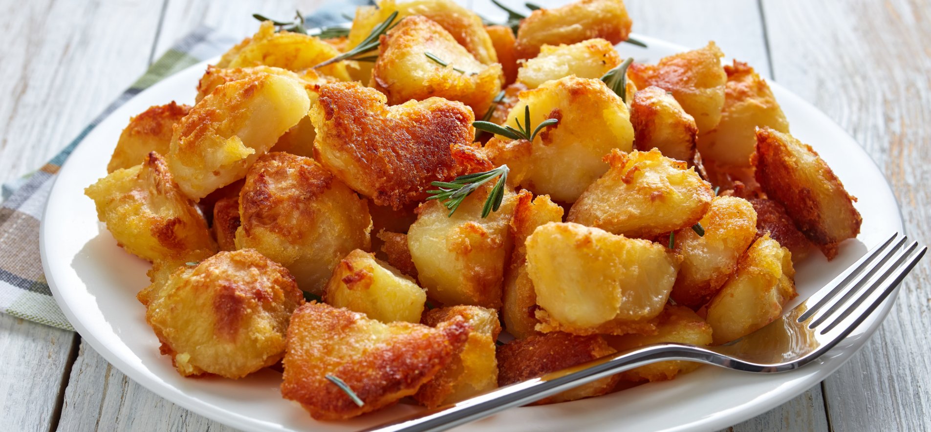 Картофель в панировке с сыром