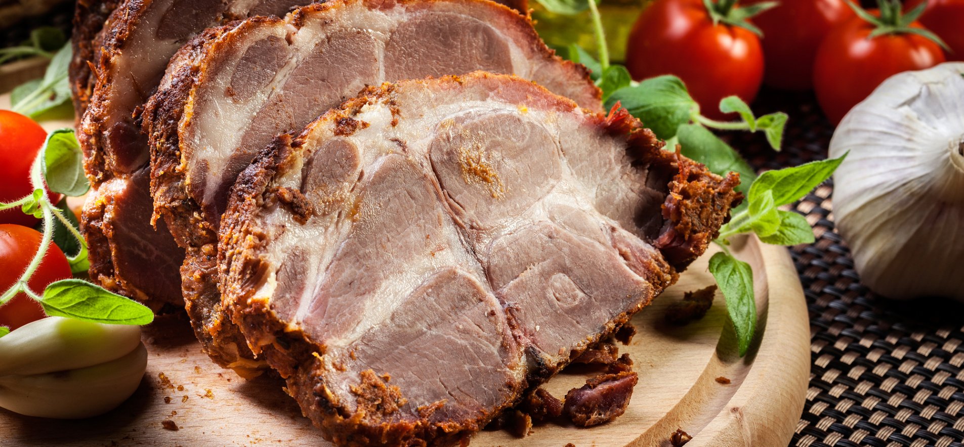 Свиная шея, запеченная в духовке – кулинарный рецепт