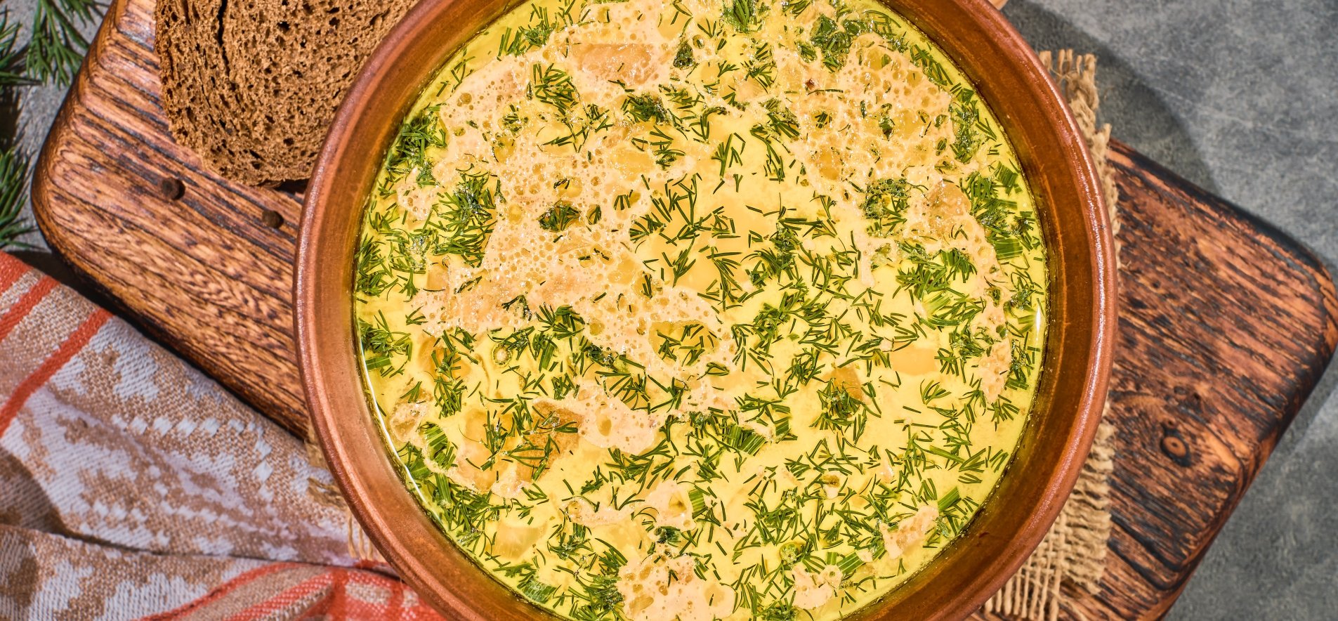 Грибной суп-пюре из шампиньонов с сыром