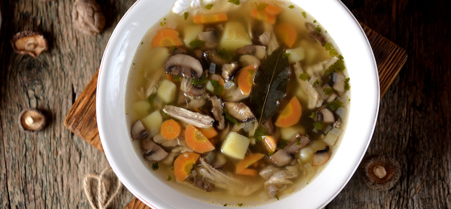 Суп с маринованными грибами