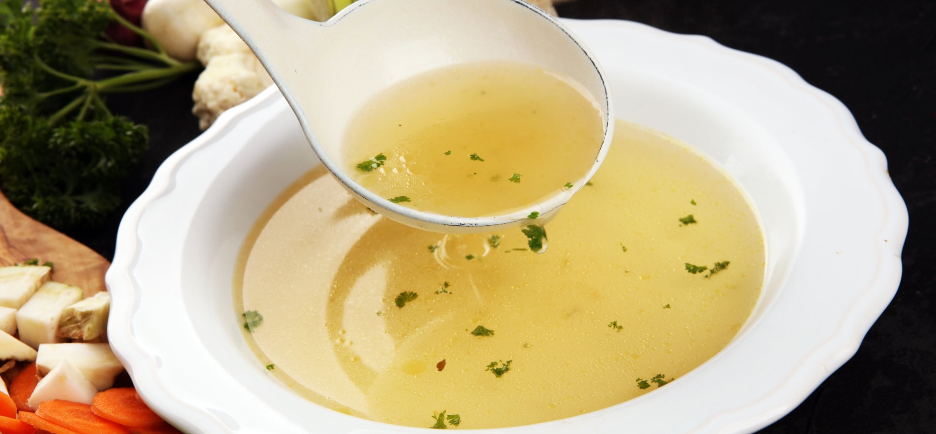 Куриный суп по-домашнему: такой рецепт вы еще не пробовали! | MARIECLAIRE