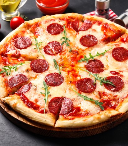 Пицца Пепперони в духовке в домашних условиях простой рецепт пошаговый