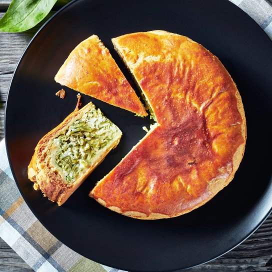 Безглютеновий пиріг з сиром та шпинатом