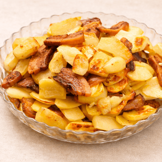 Картопля з салом у мікрохвильовці