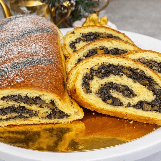 Святковий завиванець із маком