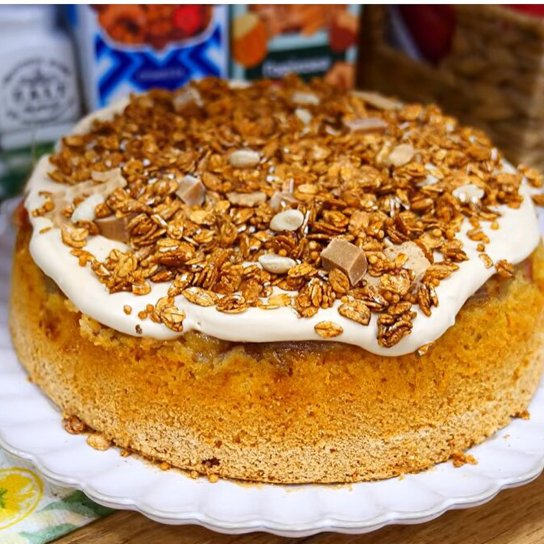 Шарлотка з кремом