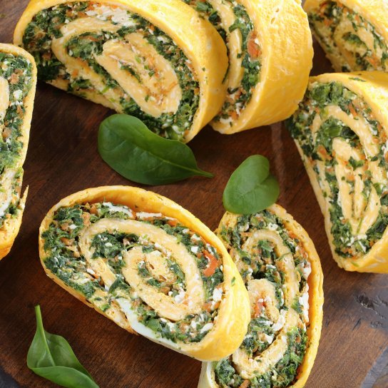 Листковий рулет зі шпинатом і фетою