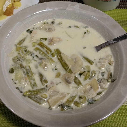 Сирний суп з овочами