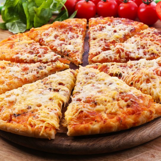 Піца з кисломолочного сиру