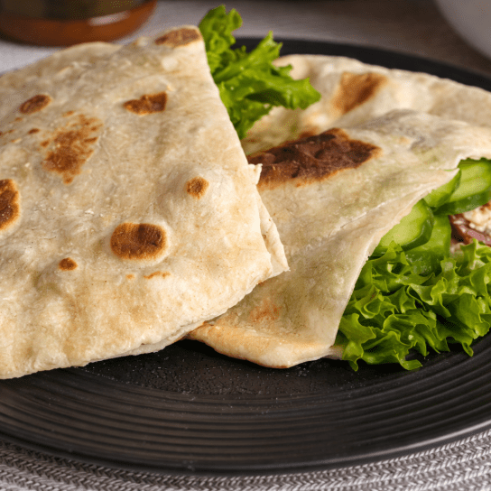 Піта з тунцем