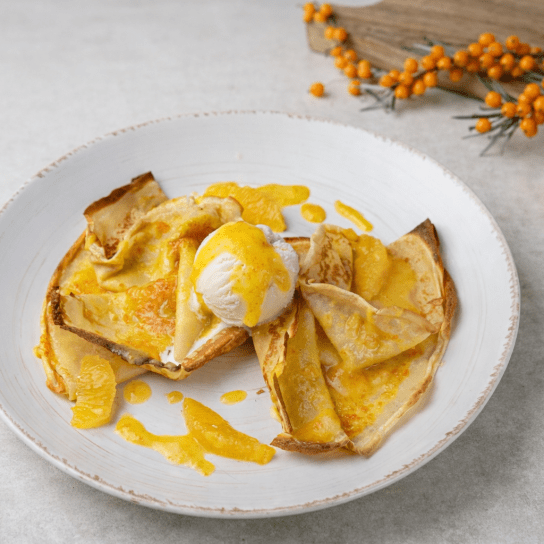 млинці з обліпиховим кремом