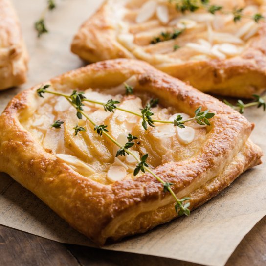 Картопляні "подушечки" з листковим тістом