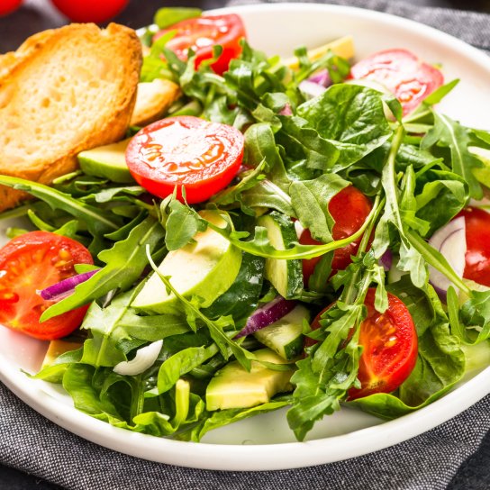 Салат з авокадо