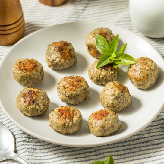 Курячі кульки з сиром на груші