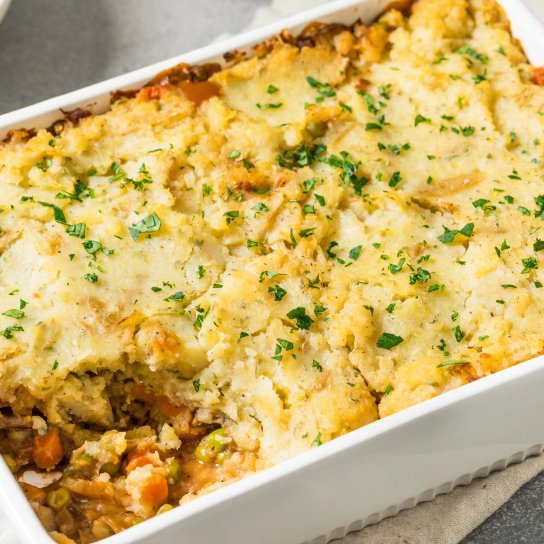 Пиріг із сочевицею та картопляним пюре