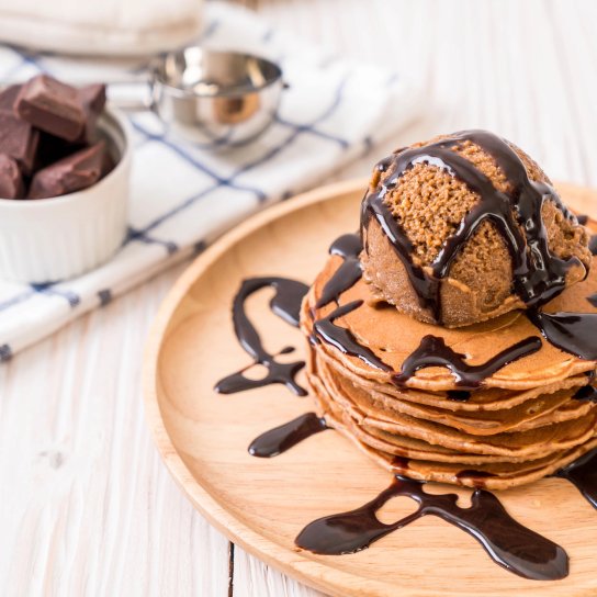 Сирні оладки з розчинною кавою