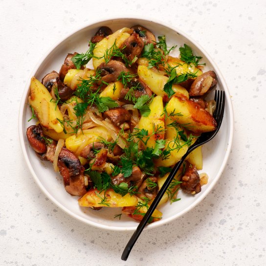 Картопля з печерицями та зеленню