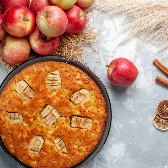 Пирог с яблоками в микроволновке