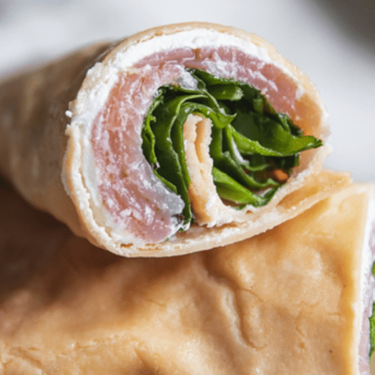 Млинці з лососем