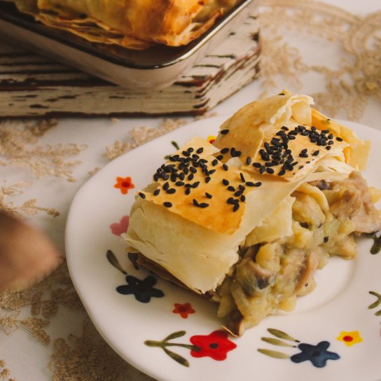 Штрудель з грибами та картоплею