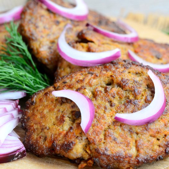 Печінкові оладки з кисломолочним сиром