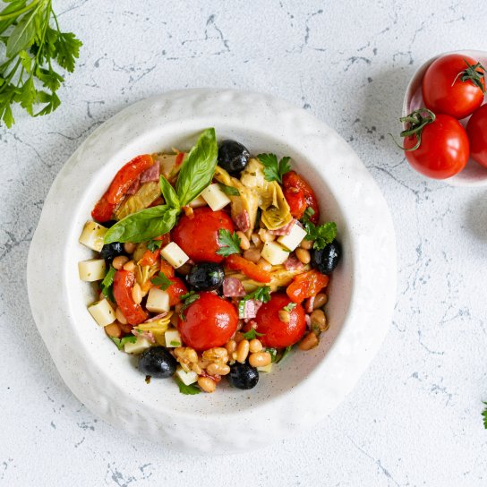 Салат антипасті