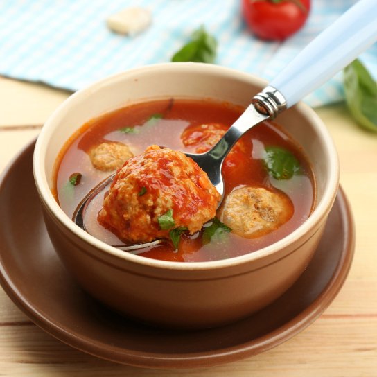 Литовський суп з фрикадельками