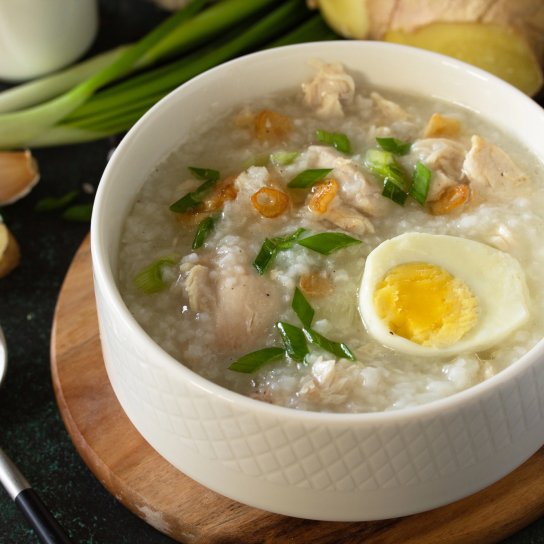 Суп з куркою і рисом