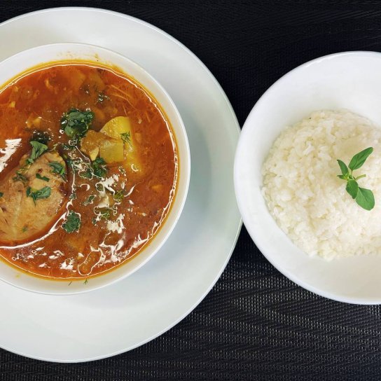 Курка з овочами