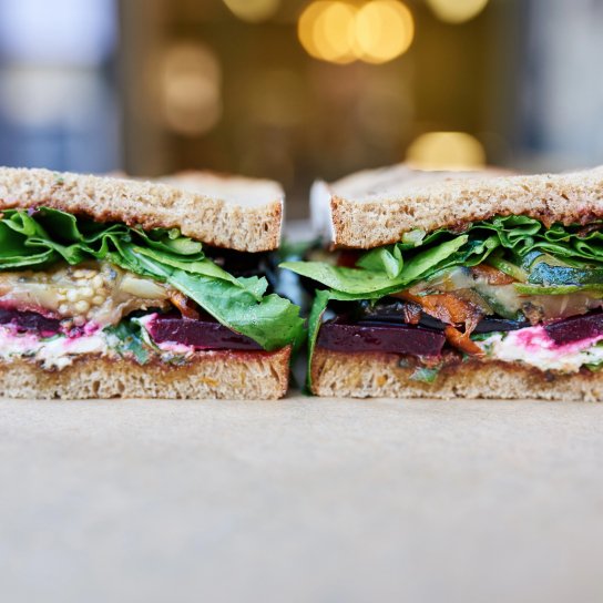 Сендвіч з буряком