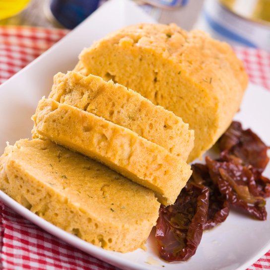 Рулет з консервованого тунця