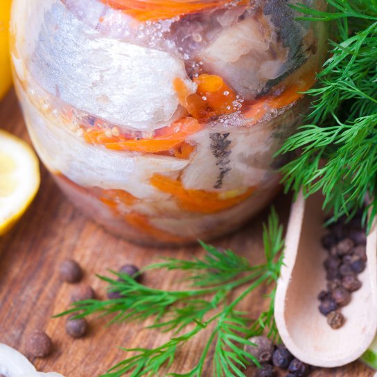 Маринований оселедець по-норвезьки