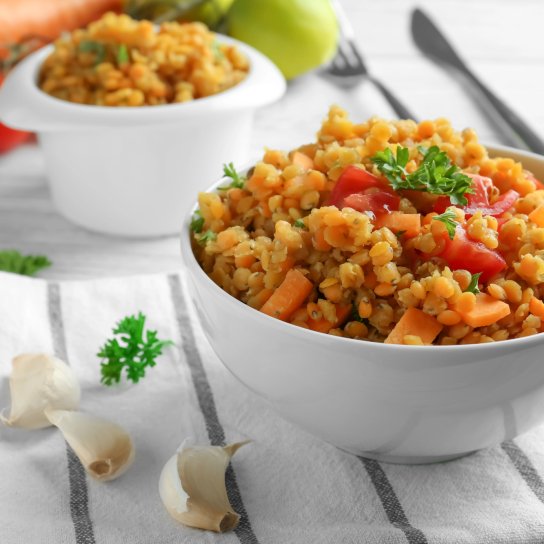 Каша із сочевиці з овочами