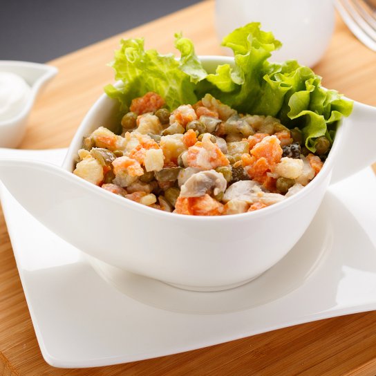 «Оливье» с отварным телячьим языком