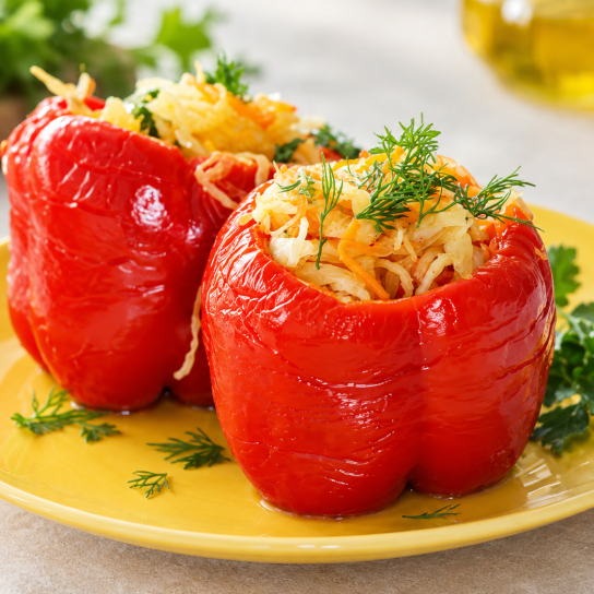 Маринований перець, фарширований капустою