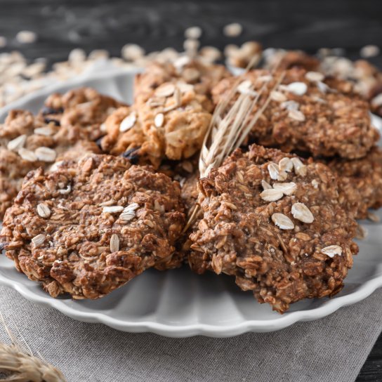 Гречане печиво з вівсянкою і родзинками