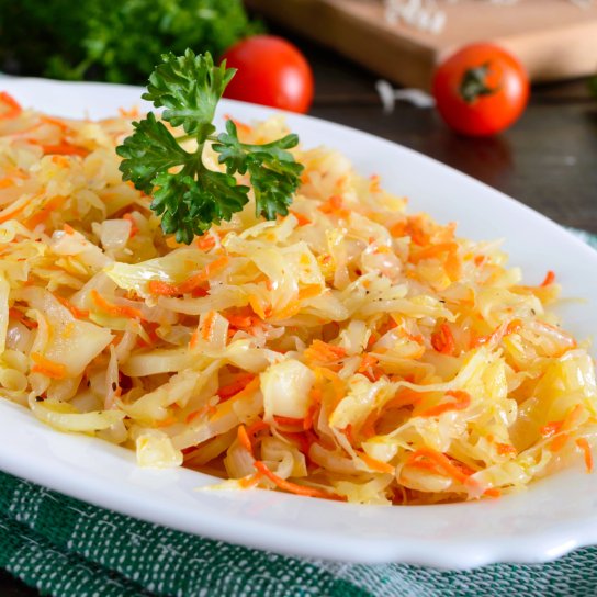 Тушкована капуста в рукаві