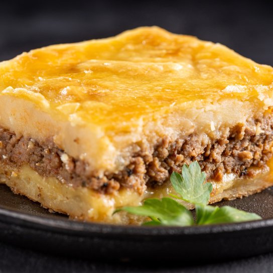 Пиріг з фаршем і картоплею