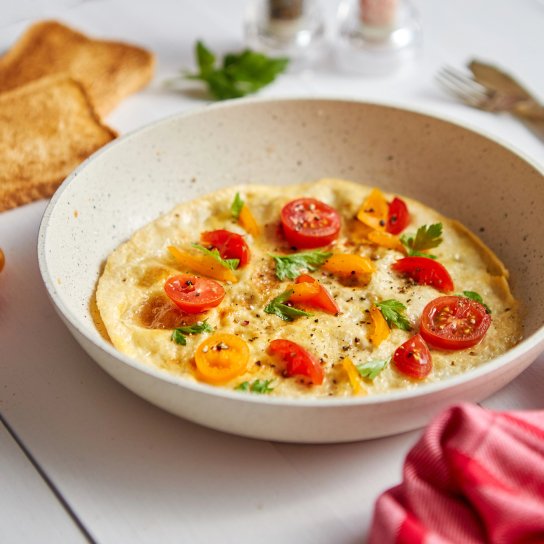 Фритата з масалою та сальсою з авокадо