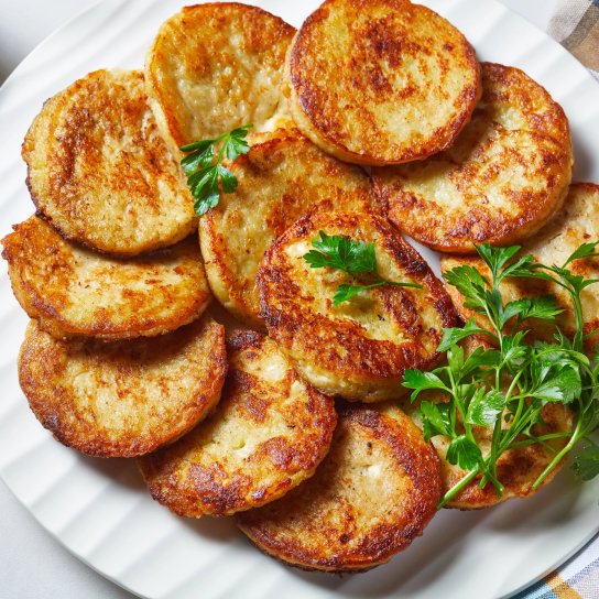 Картопляні оладки з кисломолочним сиром
