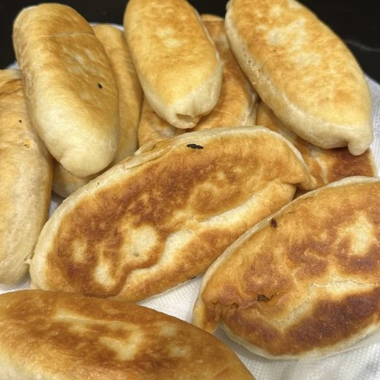 Смажені пиріжки з картоплею