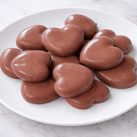 Шоколадний пудинг у формі серця