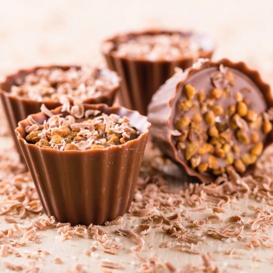 Корисні цукерки з тахіні та шоколаду