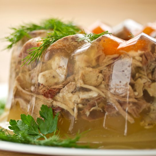 Холодец из свинины и курятины в мультиварке