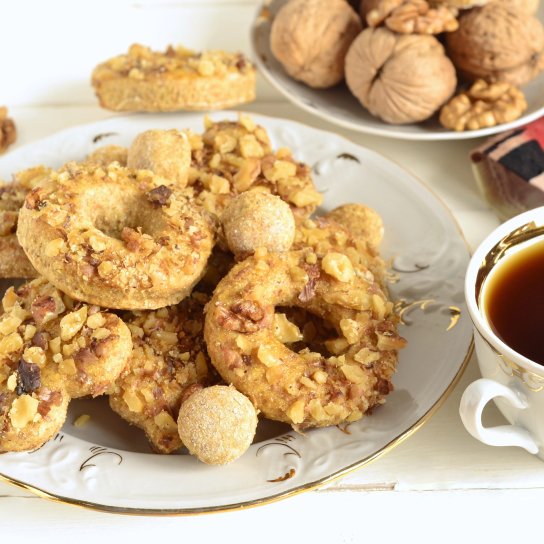 Кукурудзяне печиво з горіхами