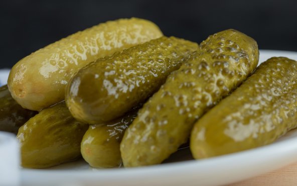 Огурцы маринованные