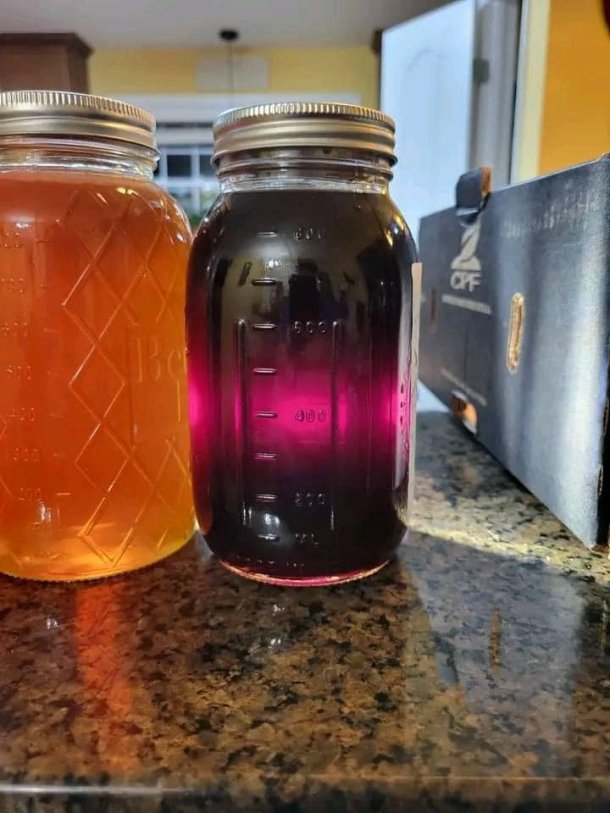У&nbsp;фіолетового меду ягідний смак. Фото: Оdditycentral