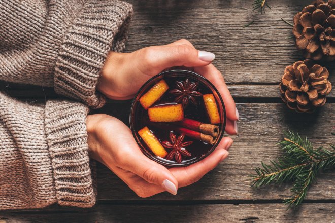 Как правильно варить вкусный глинтвейн — 5 рецептов — Шуба