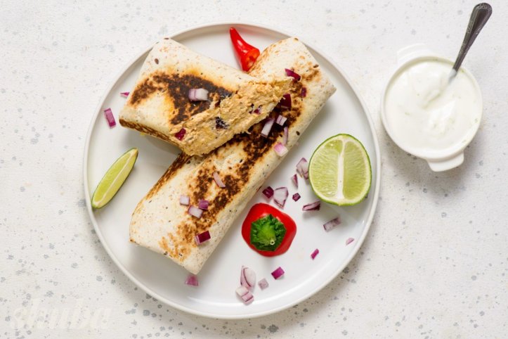 протеїнові бурито з куркою та сиром