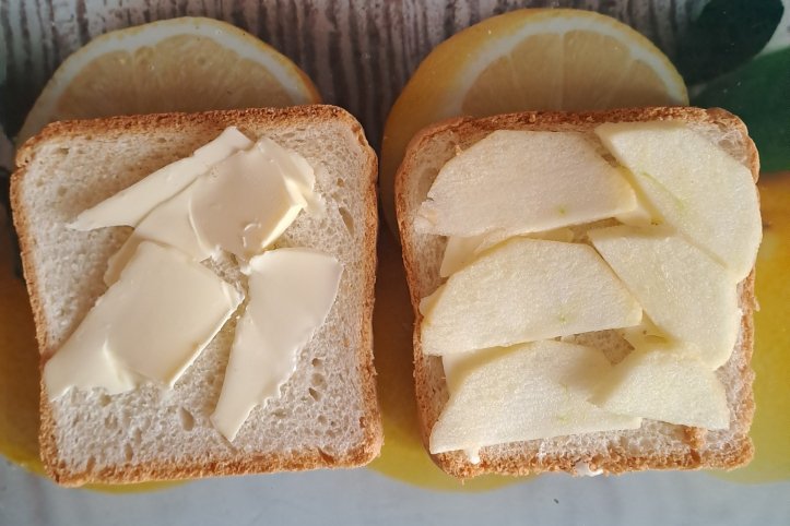 Канапки з яблуками